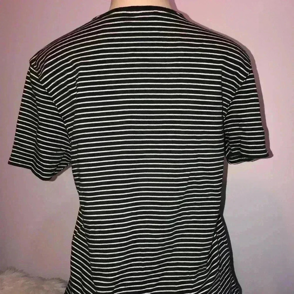 Karen Scott Women’s Black & White Stripe T-Shirt - Picture 2 of 6